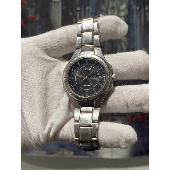 Seiko Quartz 100m Stainless Steel Men's Watch SGEF61P1 - Picture 1 of 8